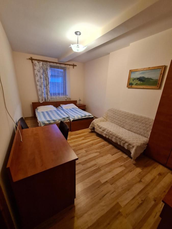 Auberge de jeunesse Gosciniec Halka à Zwardoń Extérieur photo